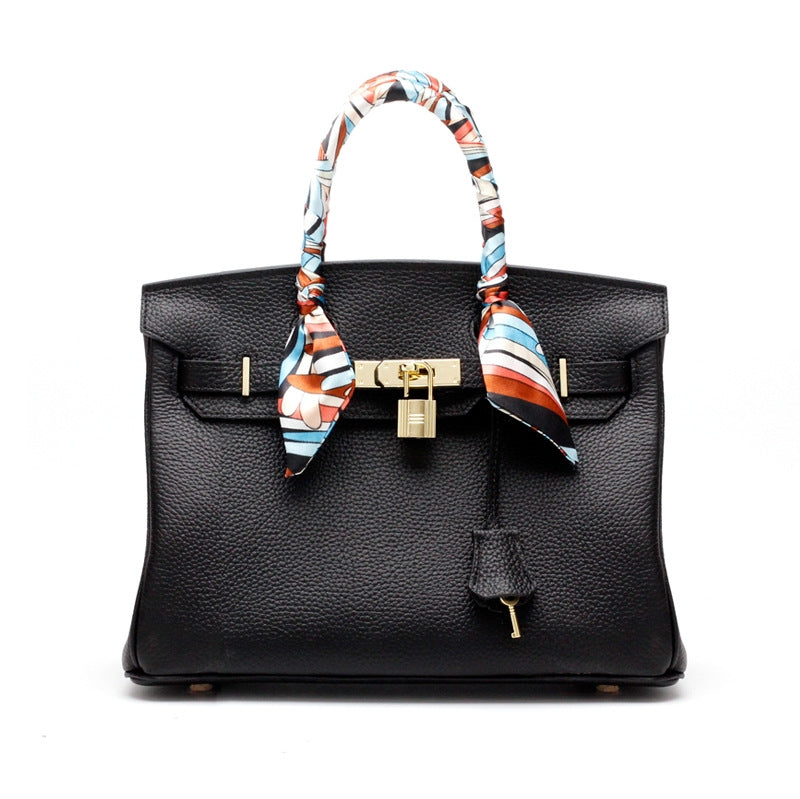 black-structured-scarf-handle-lock-tote1